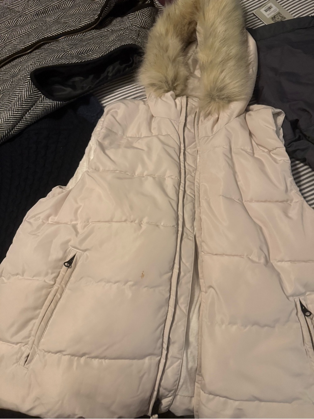 GAP Blush Quilted Jacket with Faux Fur Trim Hood